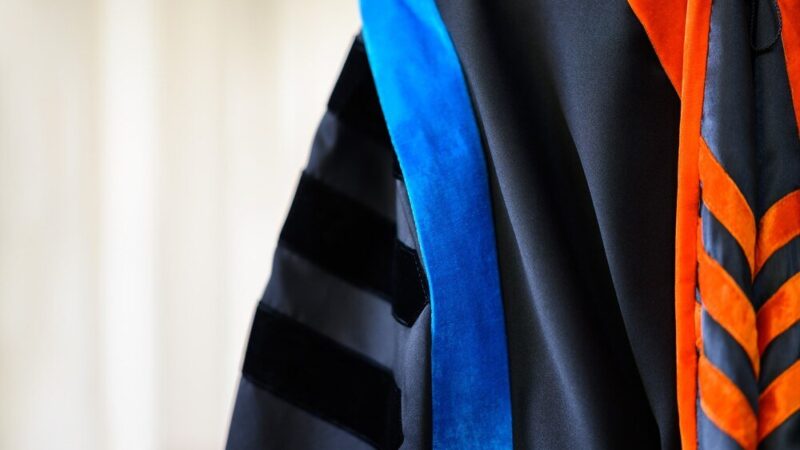 Koszulki piłkarskie z własnym nadrukiem – jak wybrać najlepszą opcję na boisko