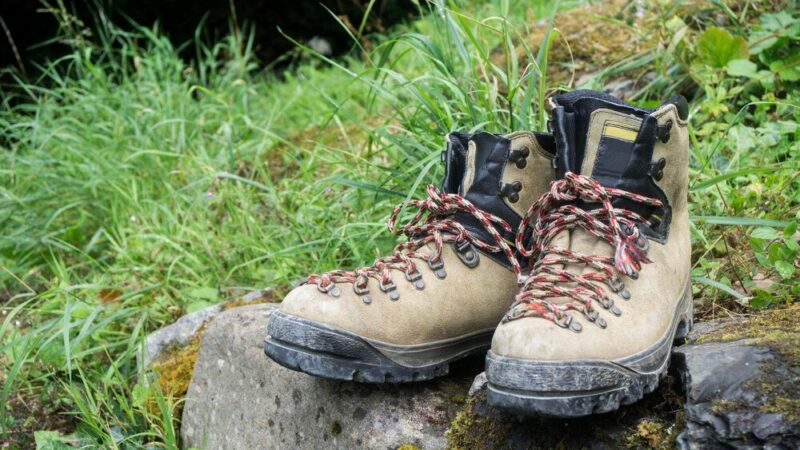 La Sportiva buty trekkingowe damskie – jak wybrać idealne obuwie na górskie wędrówki